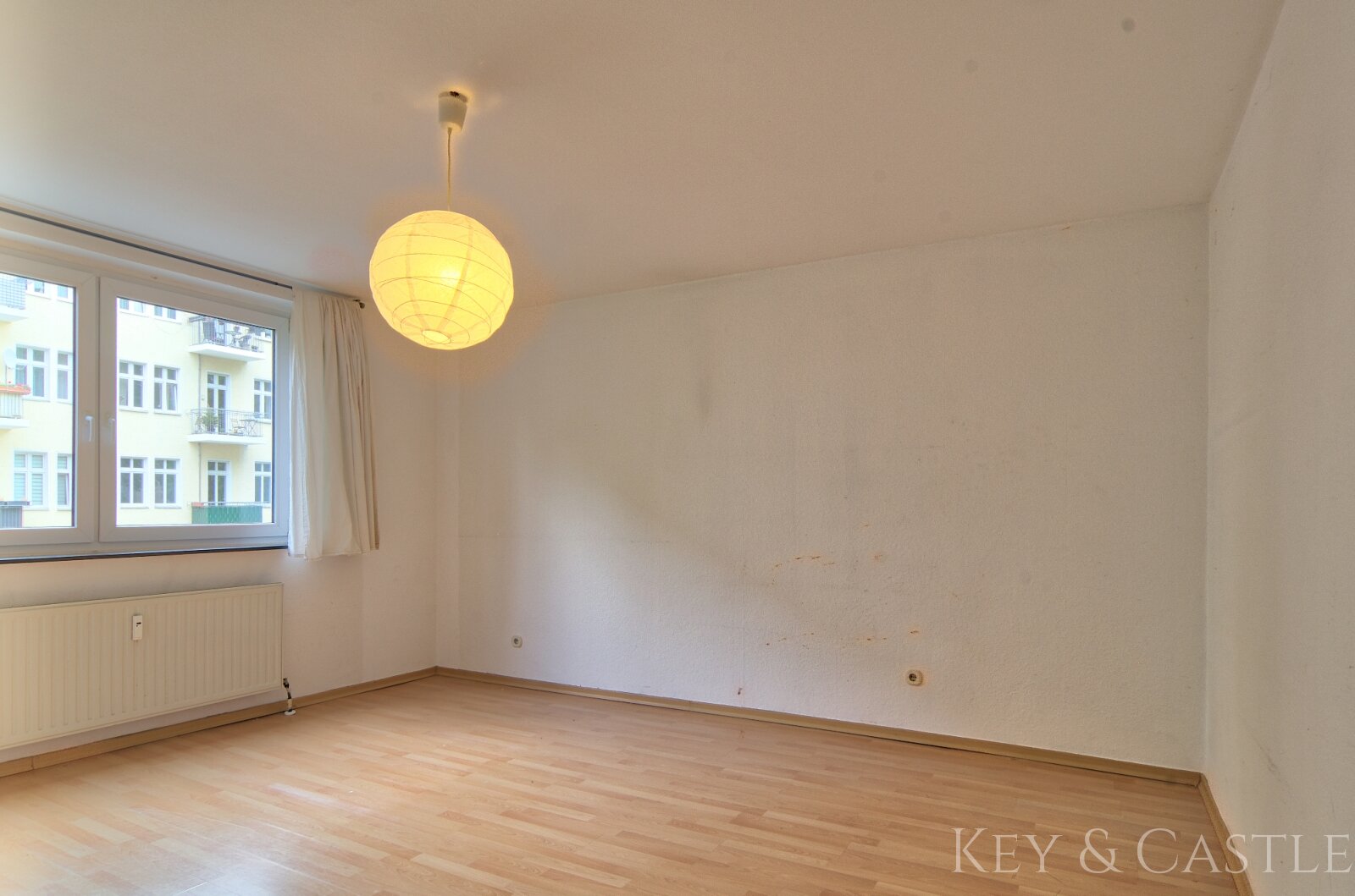 2-ZKB mit Süd-/Südwest-Loggia und Stellplatz/Gesundbrunnen