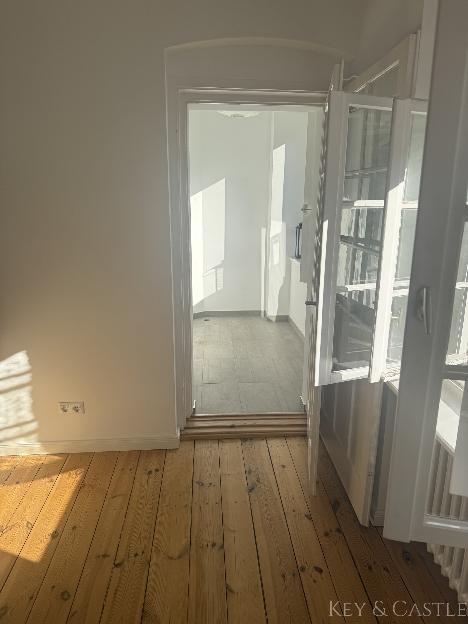 *** Modernisierte Altbauwohnung***Ruhig und Sonnig