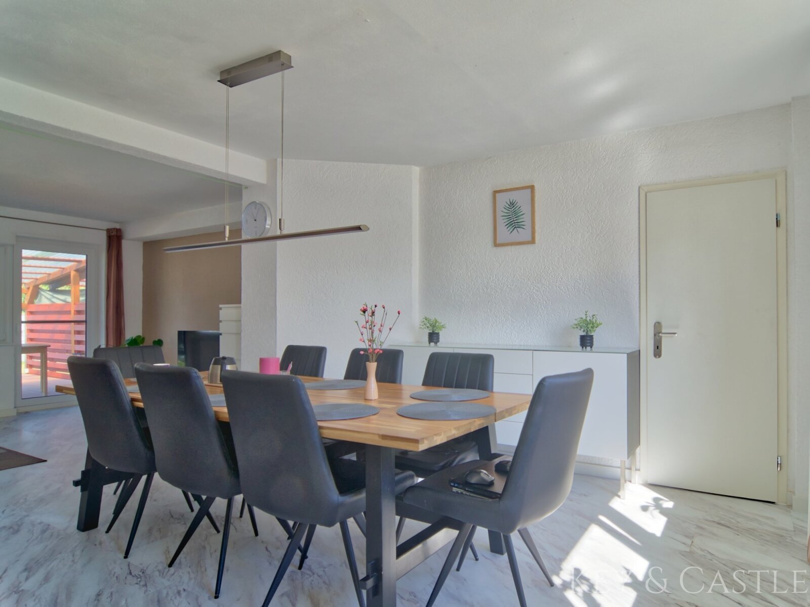 Ihr persönliches Paradies mit Pool, Garten & Einliegerwohnung