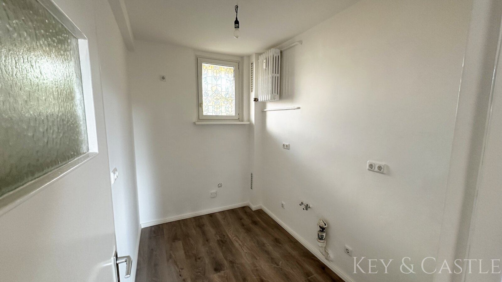 Wedding: 3-Zimmer Wohnung - renoviert mit Parkett und Balkon