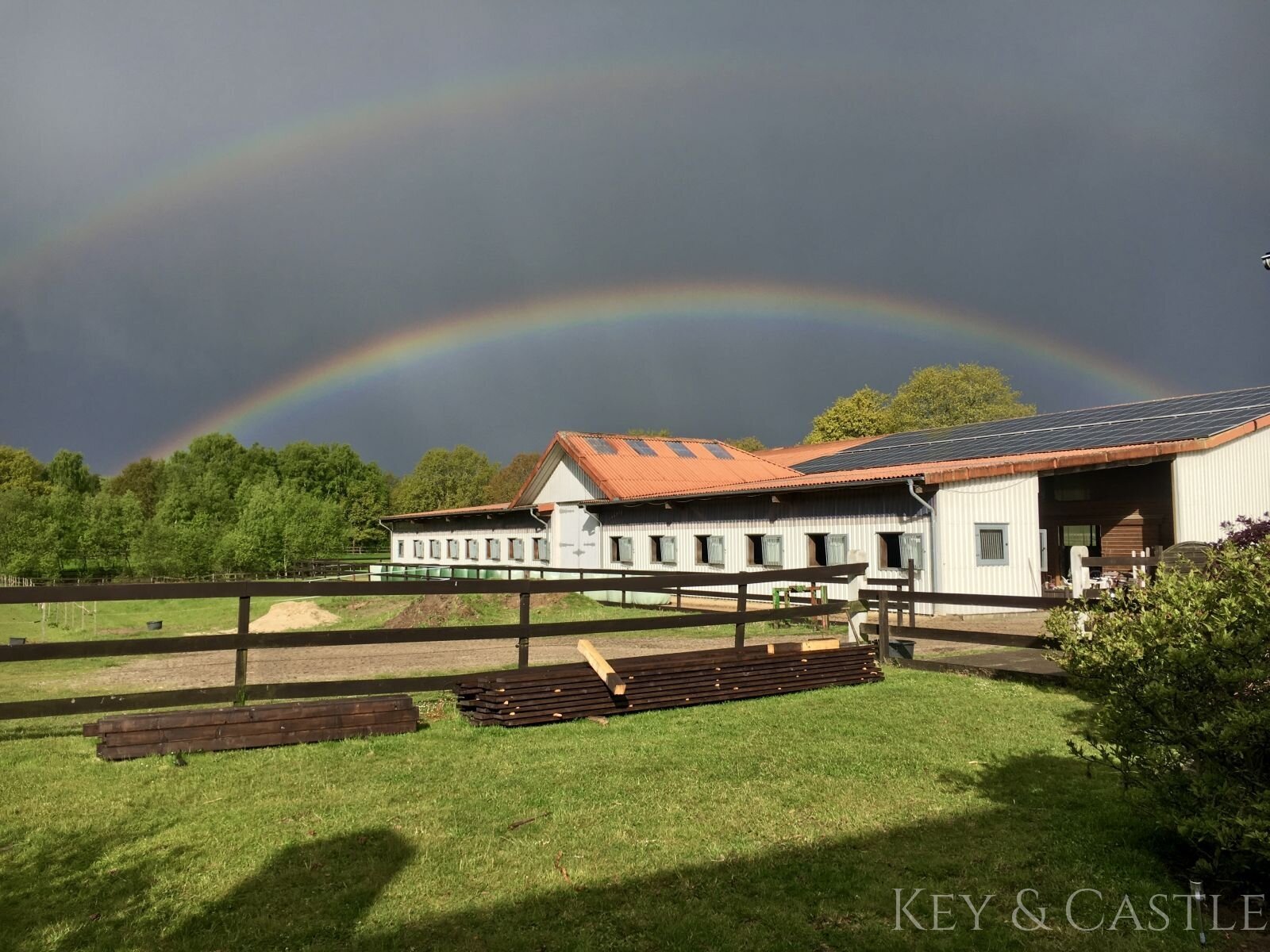 Äußerst gepflegte Reitsportanlage in bester Lage zwischen Natur, Stadt und Nordsee