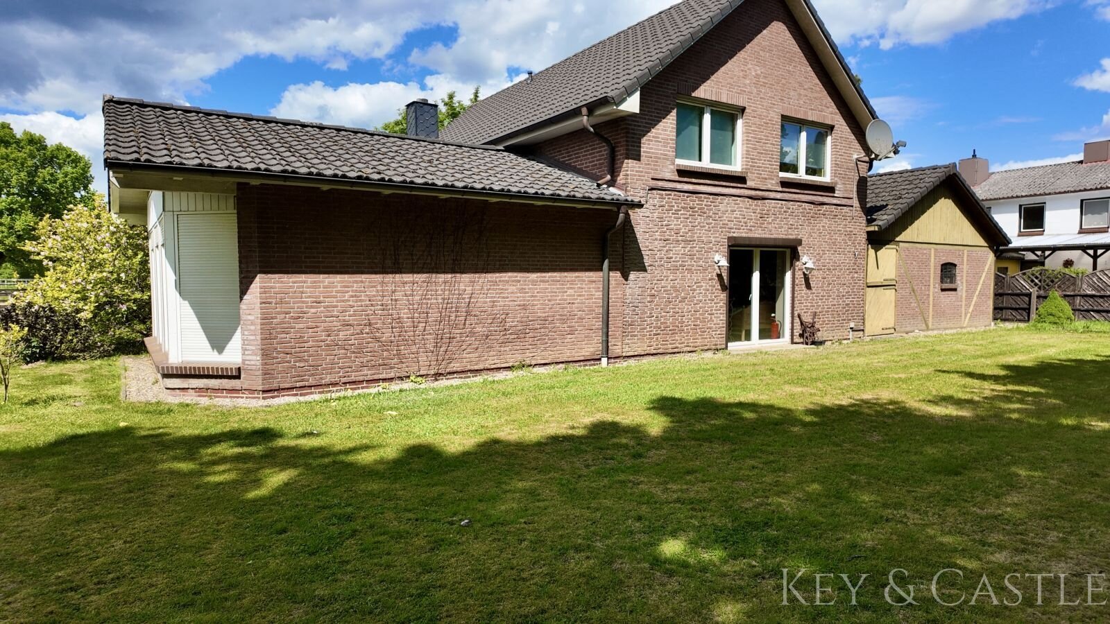 Äußerst gepflegte Reitsportanlage in bester Lage zwischen Natur, Stadt und Nordsee