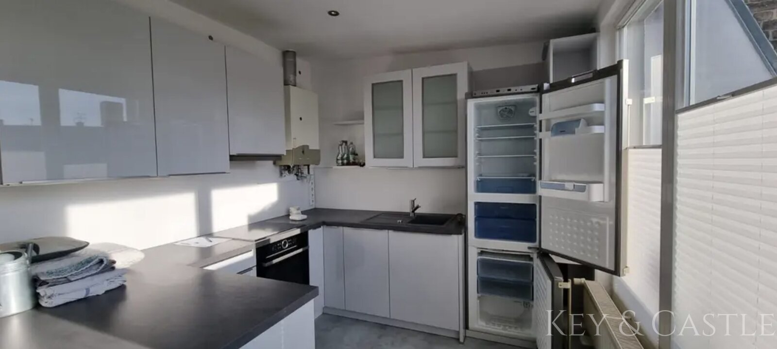 Investition! 3-Zimmer Dachgeschoss nahe Rheingauviertel