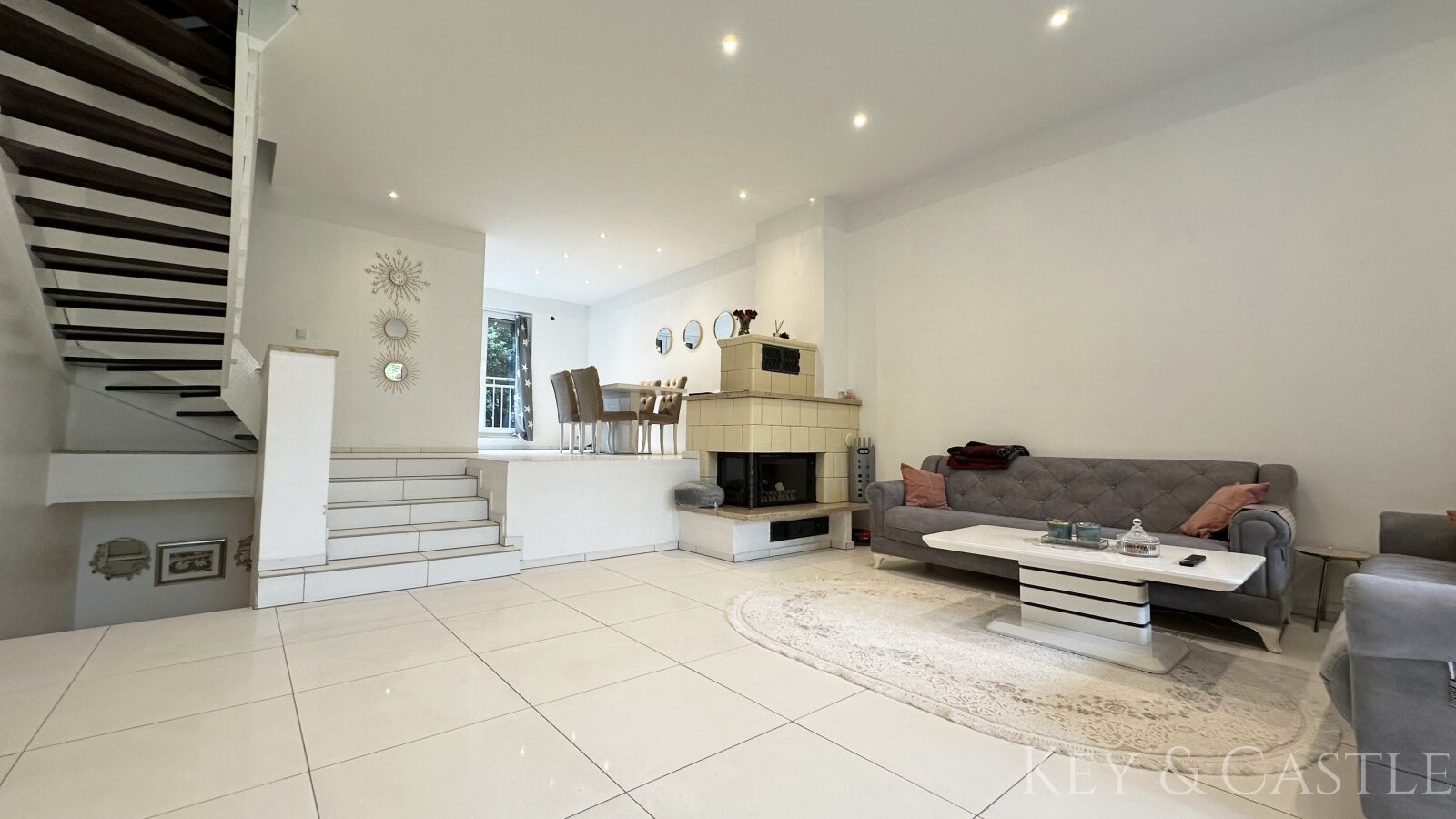 Heiligensee: Reihenmittelhaus mit Kamin und Südausrichtung in eigenen Garten