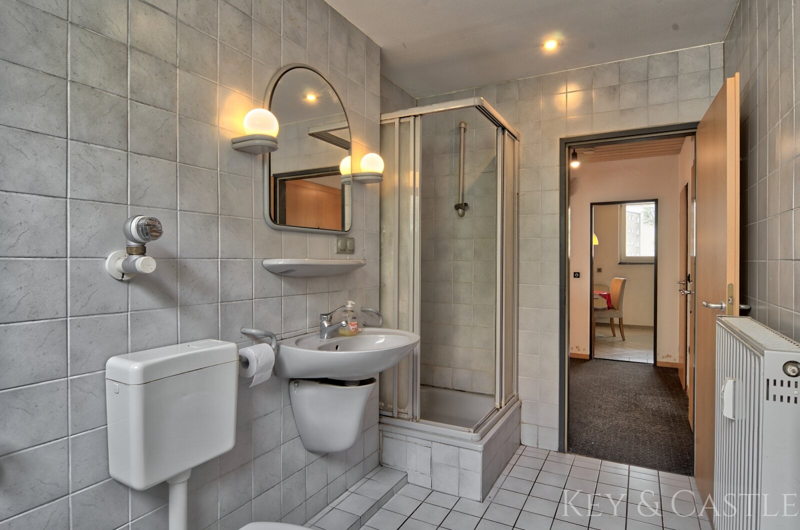 2-Zimmer-Wohnung mit Süd-/Südwest-Loggia und Stellplatz/Gesundbrunnen