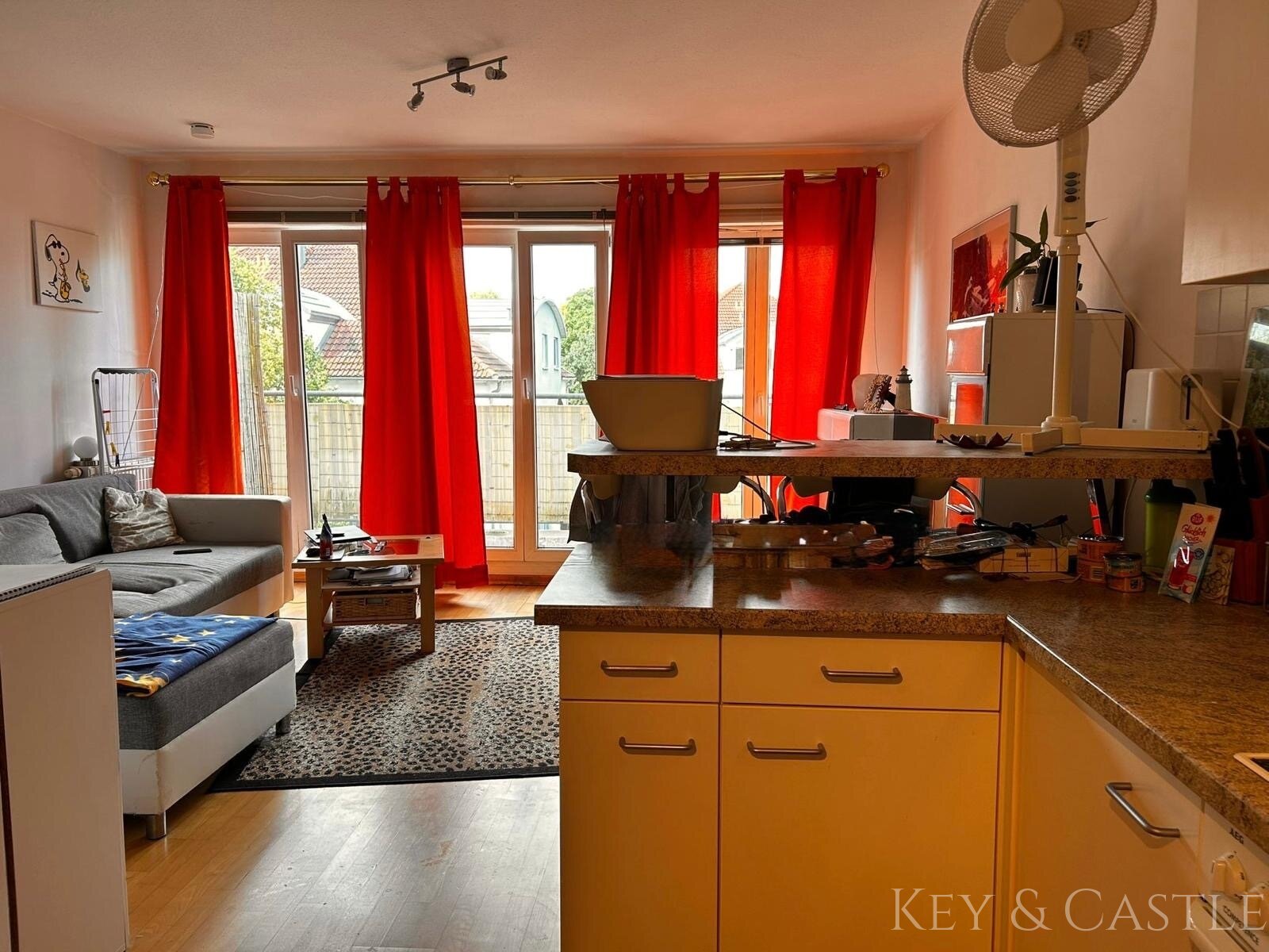 Berlin-Grünau: Helle 1-Zimmer-Wohnung mit Balkon & Stellplatz nahe der Dahme