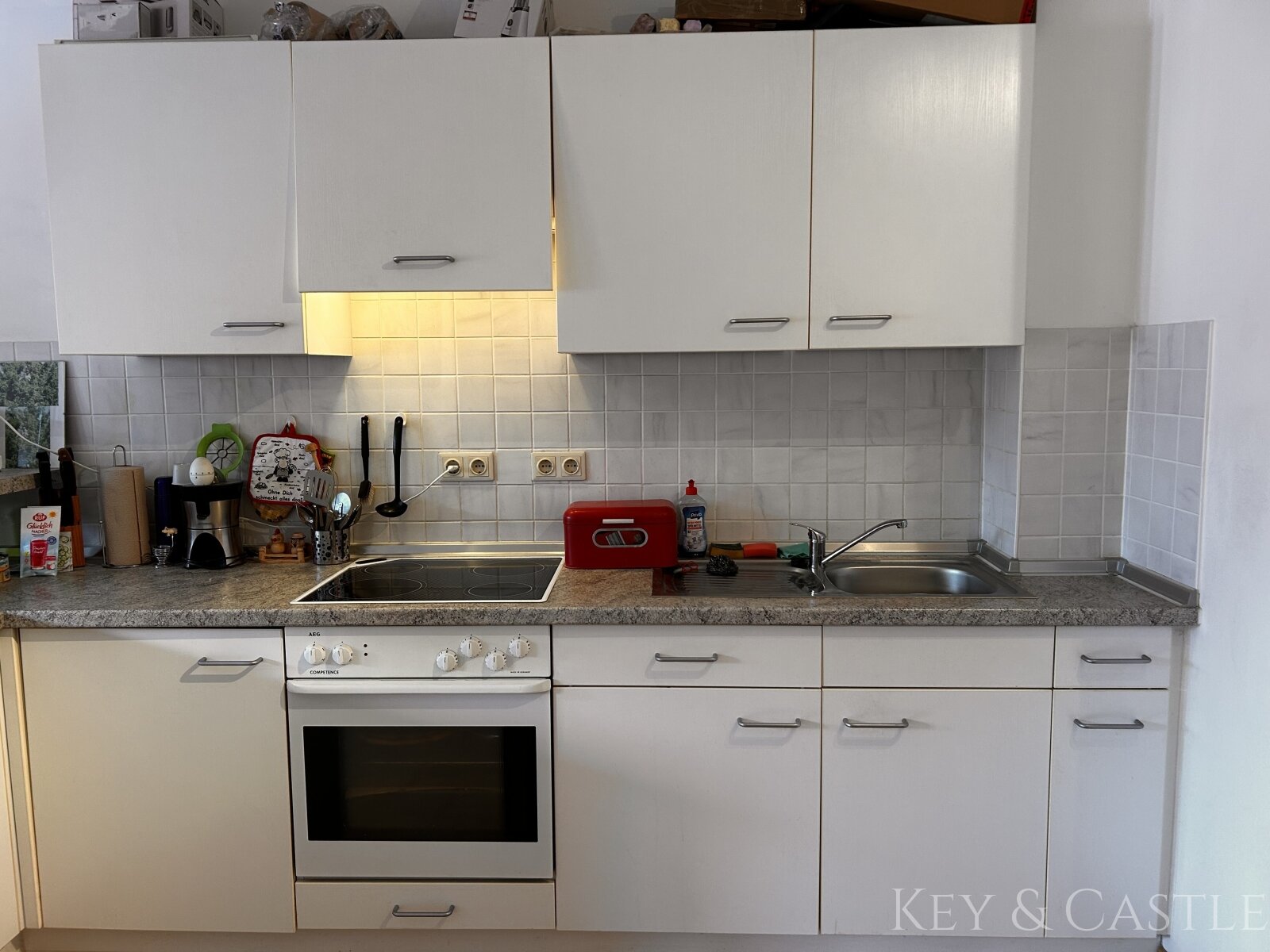 Berlin-Grünau: Helle 1-Zimmer-Wohnung mit Balkon & Stellplatz nahe der Dahme