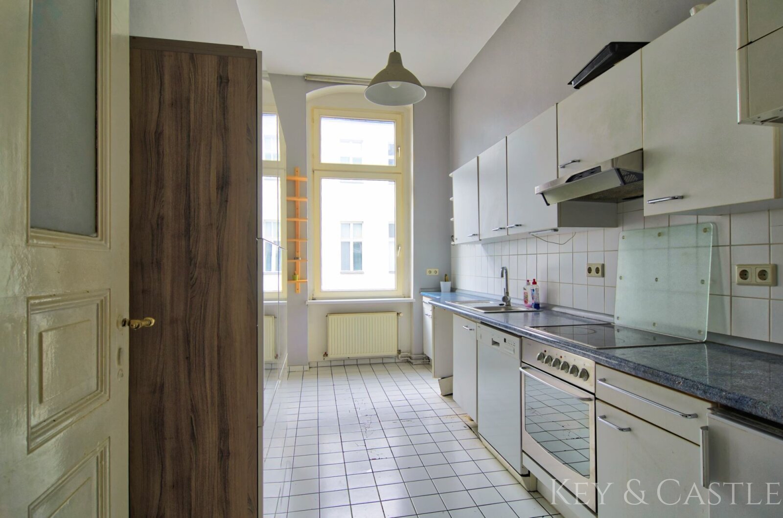 2-Zimmer Altbaujuwel im Herzen Schönebergs