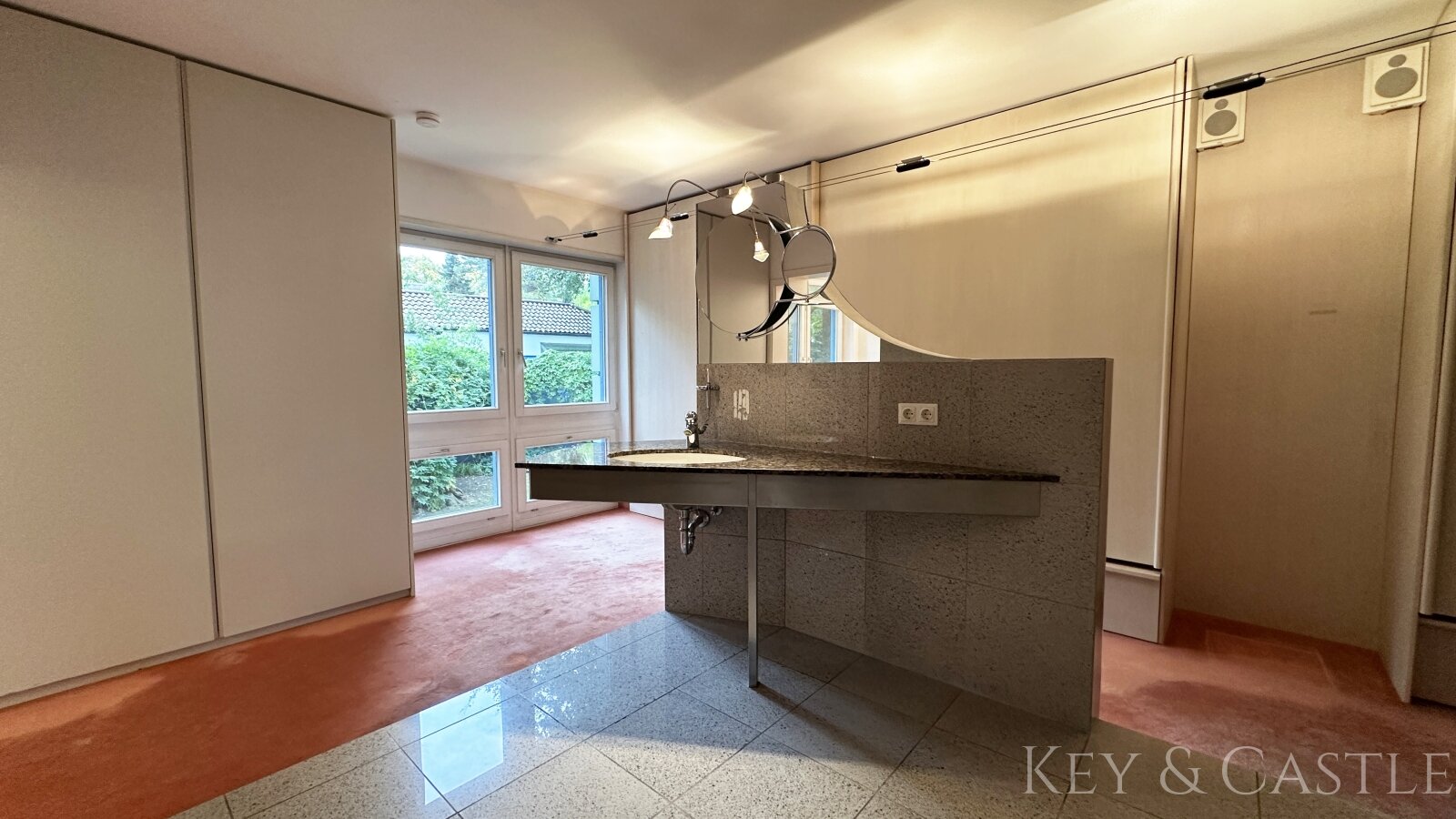 Architekten Maisonette mit riesigem Garten am Grunewald