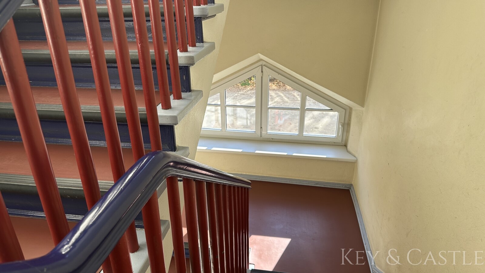 2 Zimmer Wohnung mit Südausrichtung am Teltowkanal