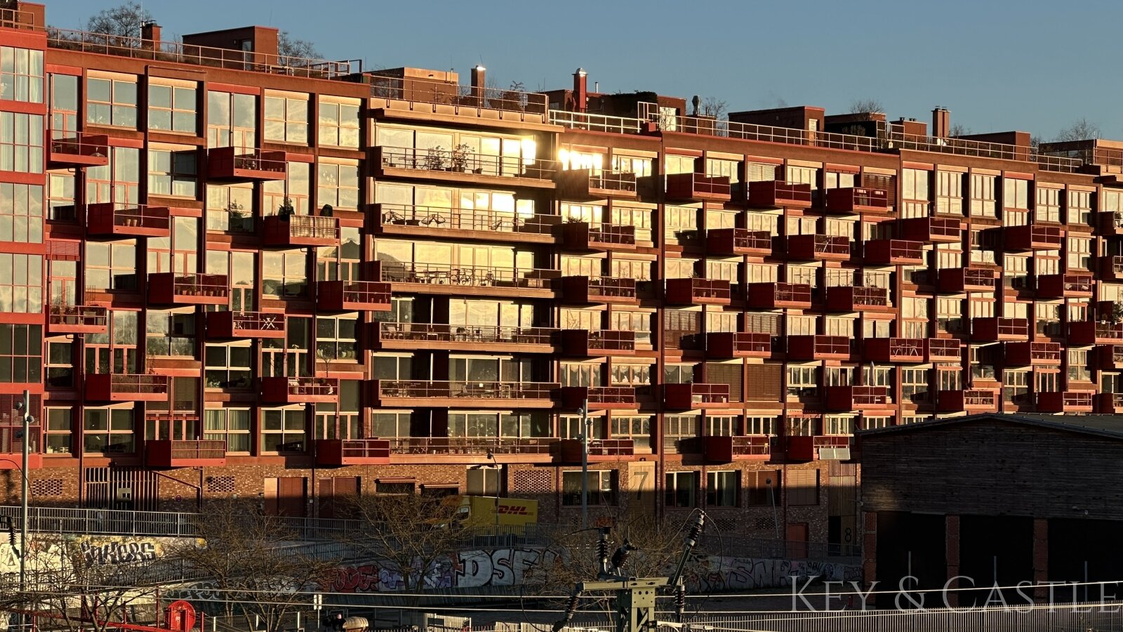 2-Zimmer-Wohnung in preisgekrönter Architekturperle: Eine Investition in Schöneberger Top-Lage