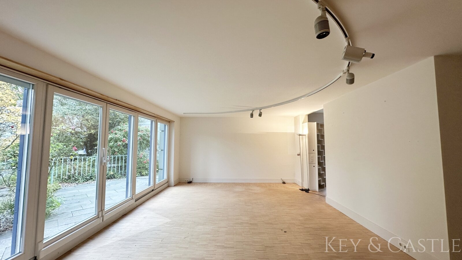 Zehlendorfer Parklage: Exklusives Wohnen am Messelpark mit City-Anschluss