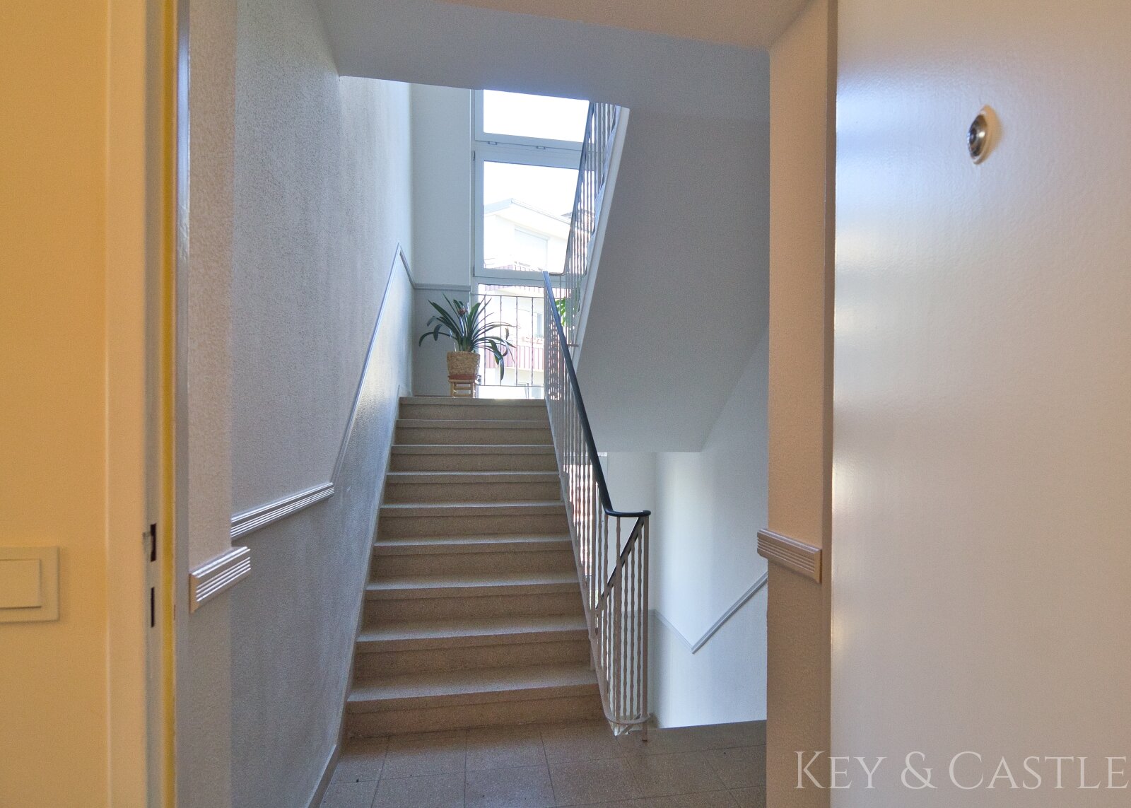 Attraktive Kapitalanlage: Möblierte 2-Zimmer-Wohnung mit sofortigem Vermietungspotenzial