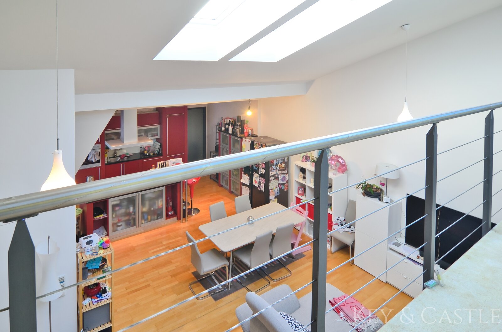 Luxus-Penthouse über den Dächern Berlins – Privater Aufzug & Dachterrasse