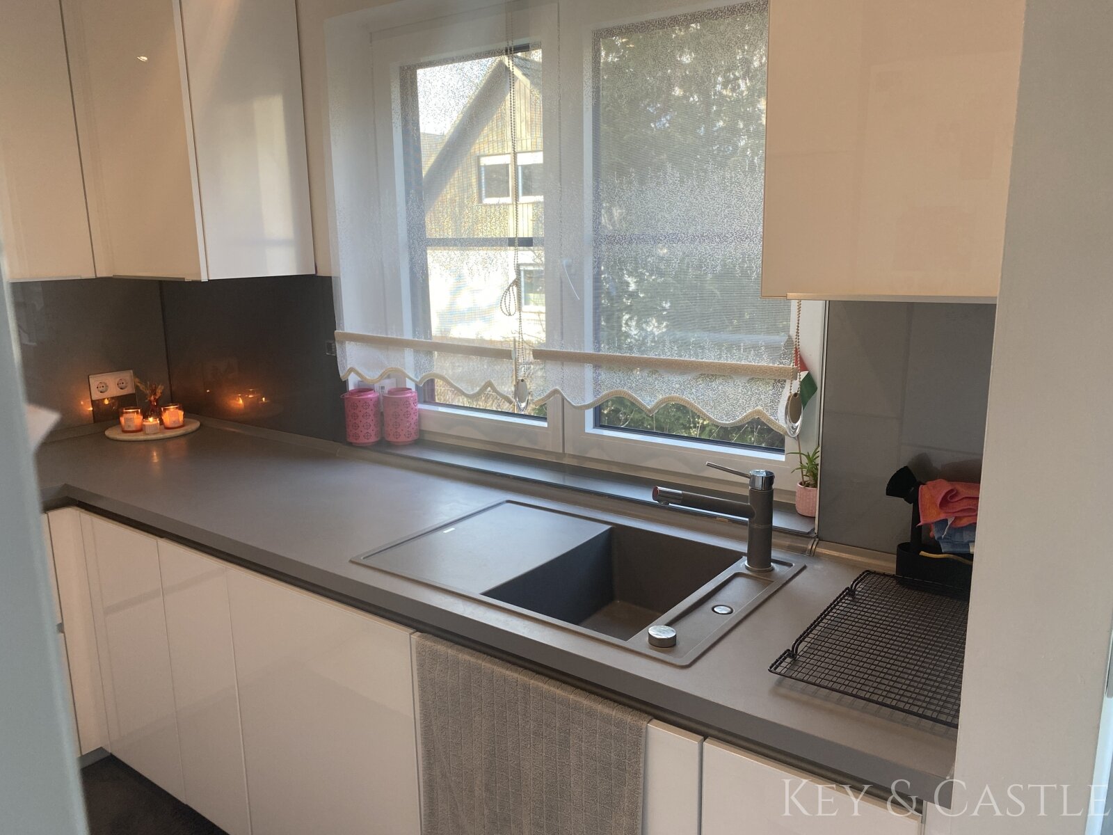 Wohntraum mit PV-Anlage & Split-Level-Charme in Heiligensee