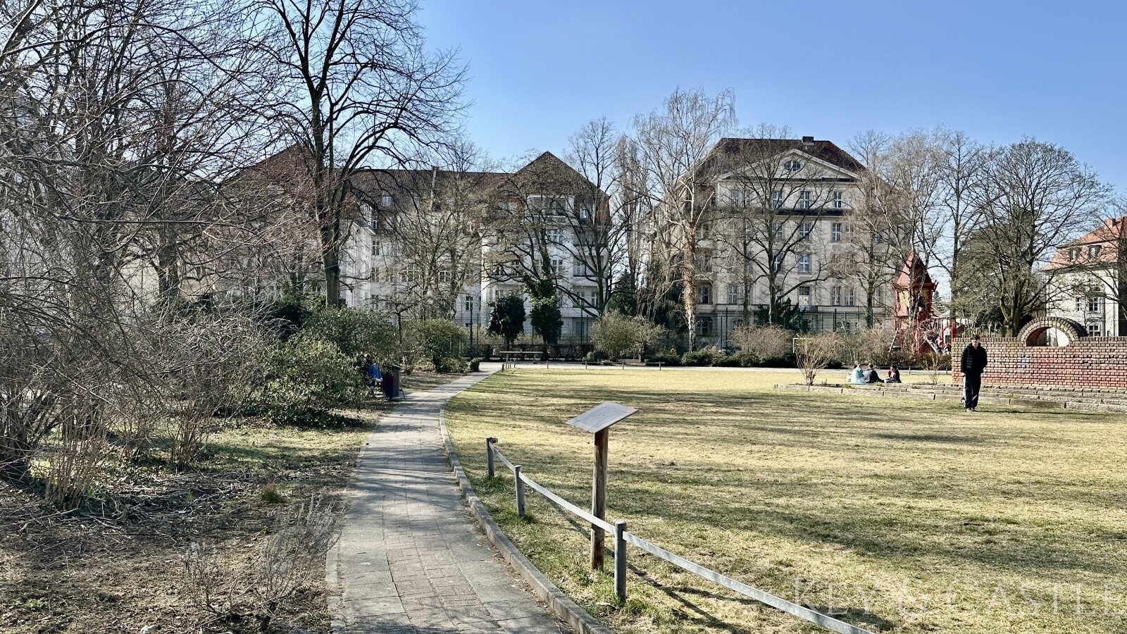 Apartment mit großer Sonnen-Terrasse in Westend