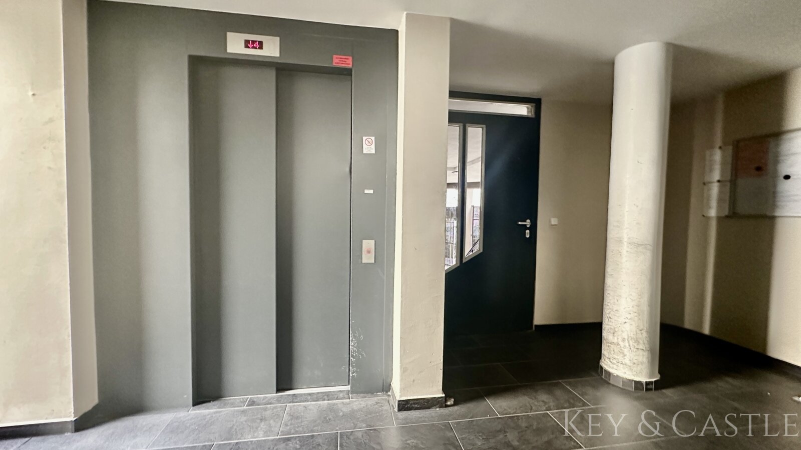 Direkt Einziehen: Sanierter Wohntraum mit West-Balkon und Parkett