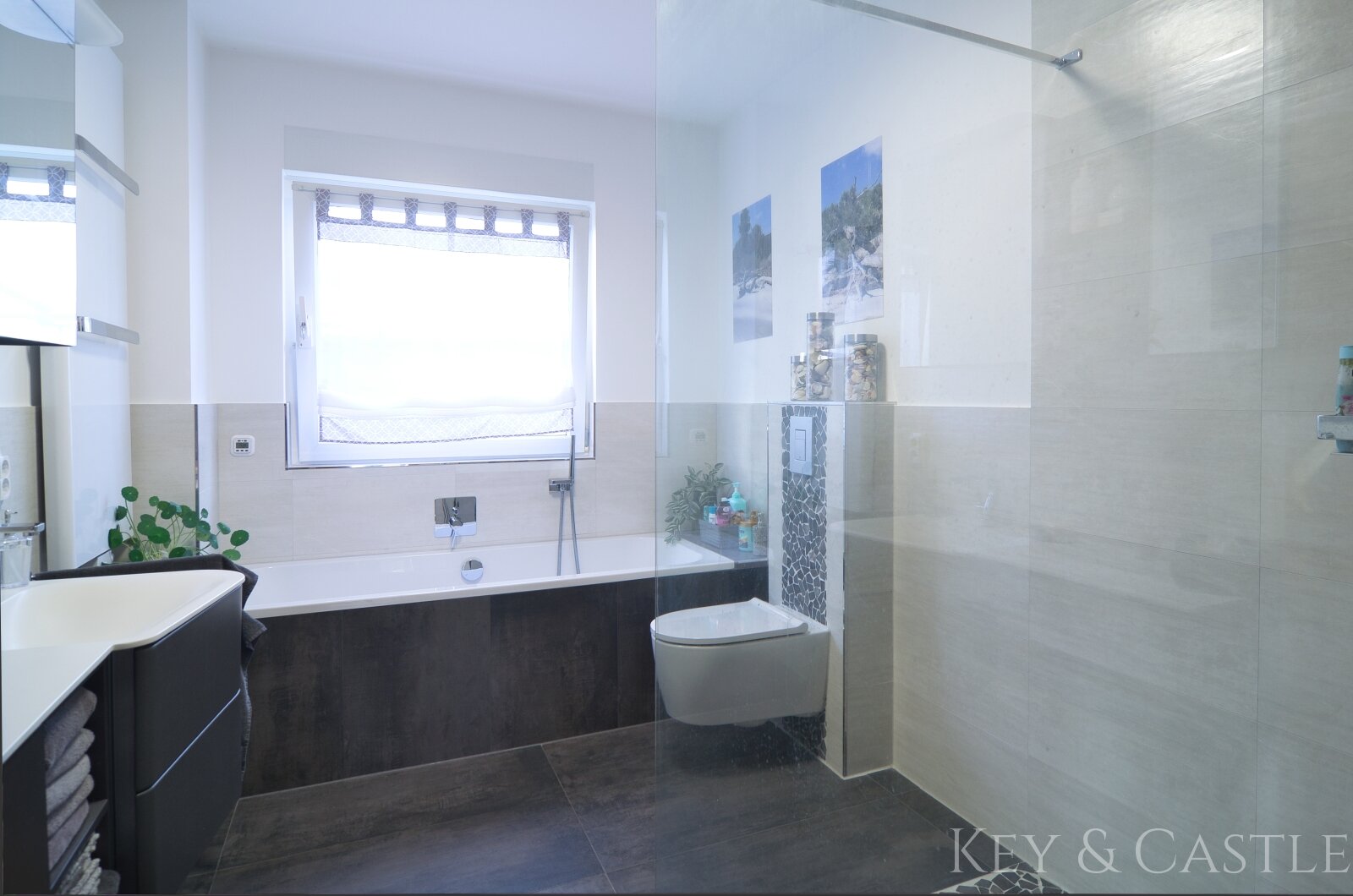 Familienfreundliches Architektenhaus mit Ausbaureserve vor den Toren Berlins