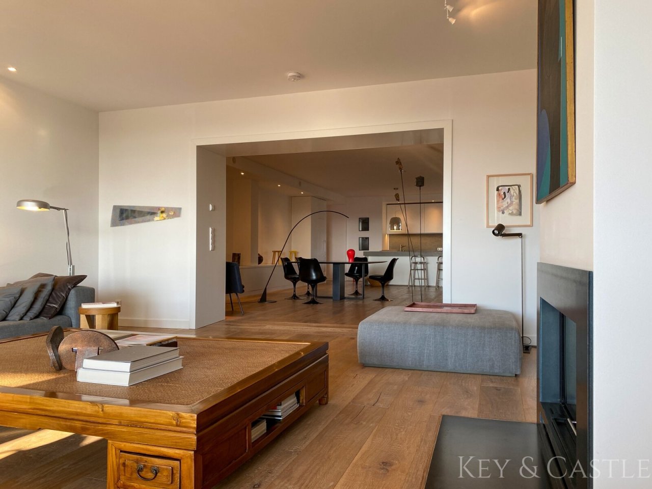 Wohnzimmer, Blick zur Küche Wohnzimmer, Blick zur Küche