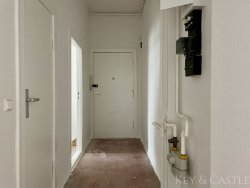 Flur, Blick zur Wohnungstür Flur, Blick zur Wohnungstür