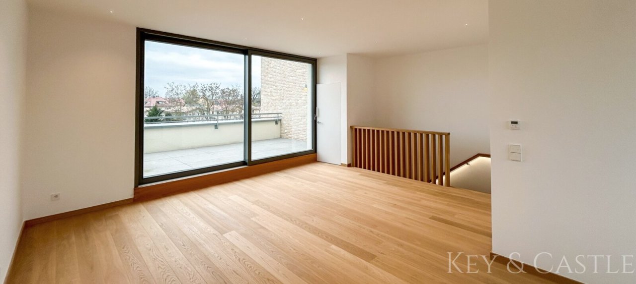 Treppenaufgang zum Schlafzimmer 2.OG Treppenaufgang zum Schlafzimmer 2.OG