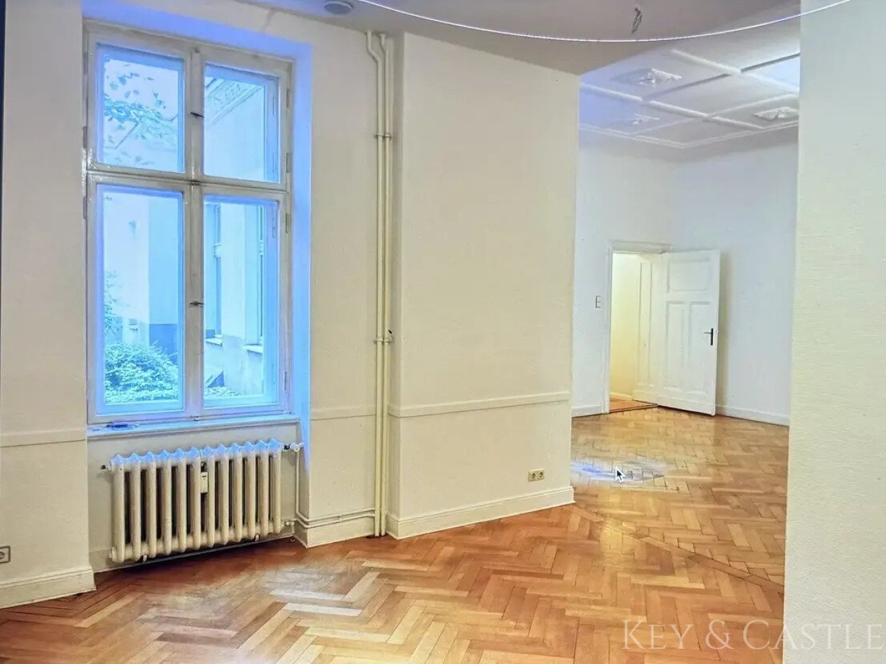 Blick von Küche in Wohn- Essbereich Blick von Küche in Wohn- Essbereich