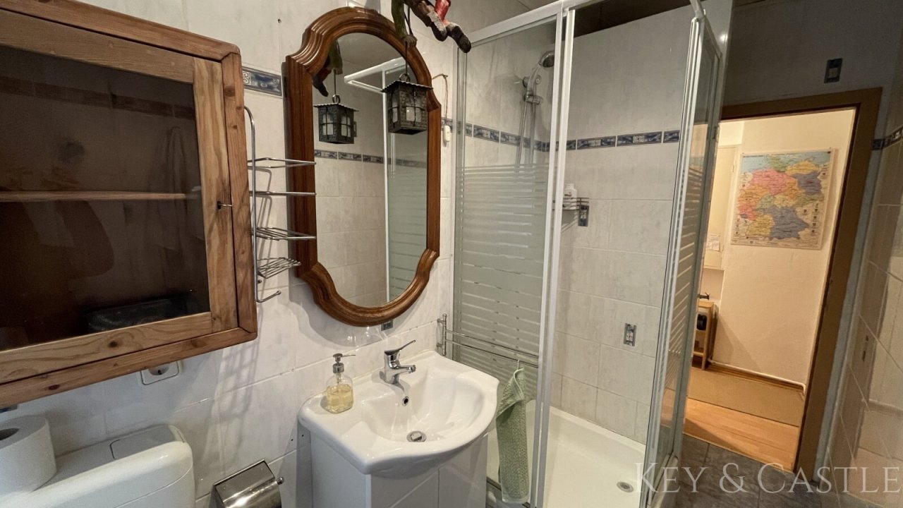 Badezimmer mit Fenster Badezimmer mit Fenster
