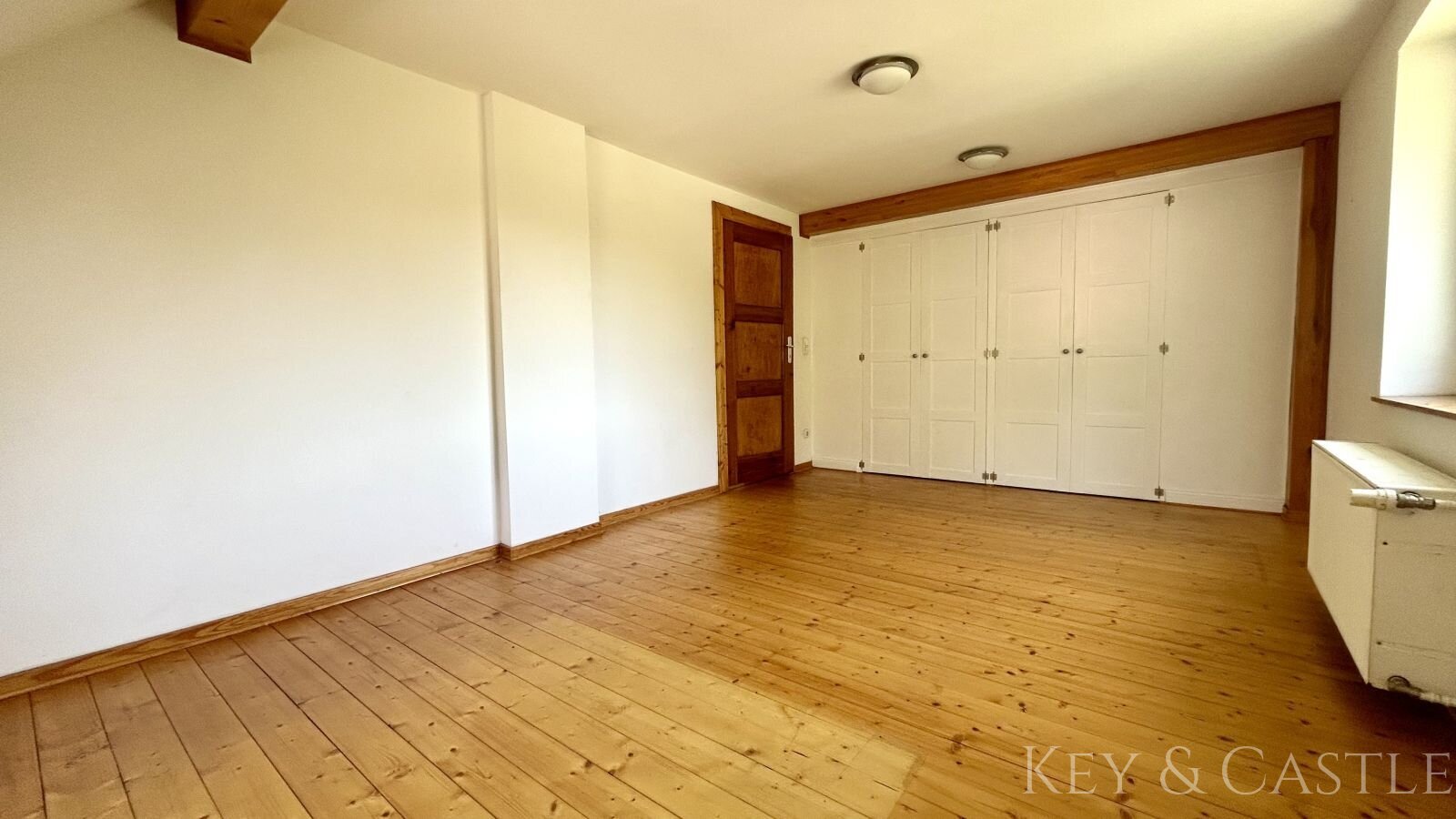 Schlafzimmer OG. Schlafzimmer OG.
