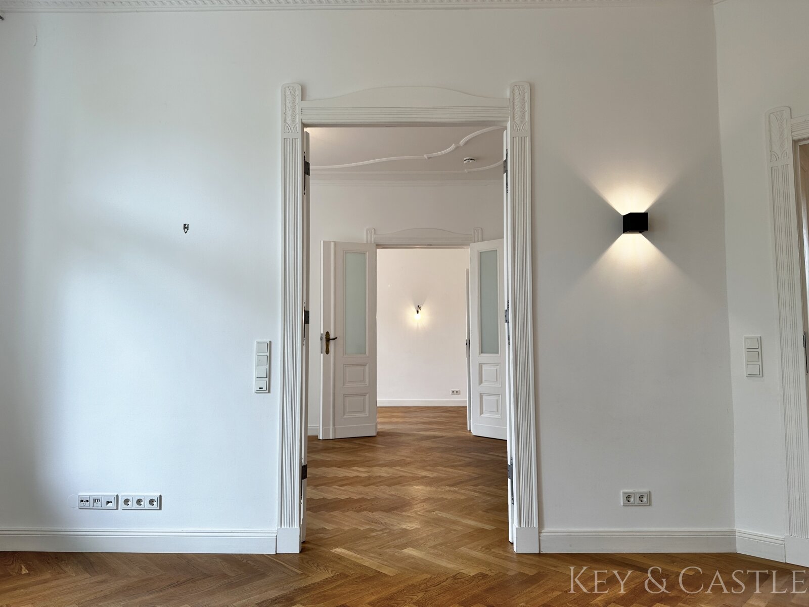 Blick durch die drei Zimmer Blick durch die drei Zimmer