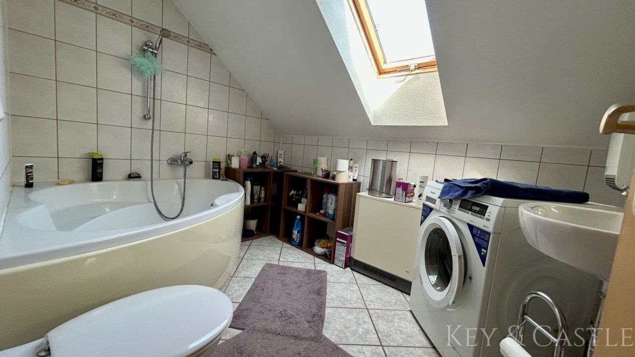 Badezimmer OG. (Wohnbereich) Badezimmer OG. (Wohnbereich)