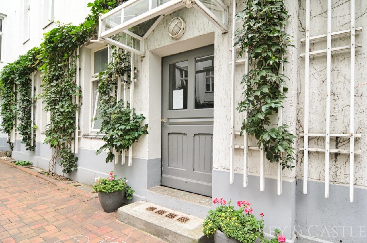 Zugang zum Gartenhaus