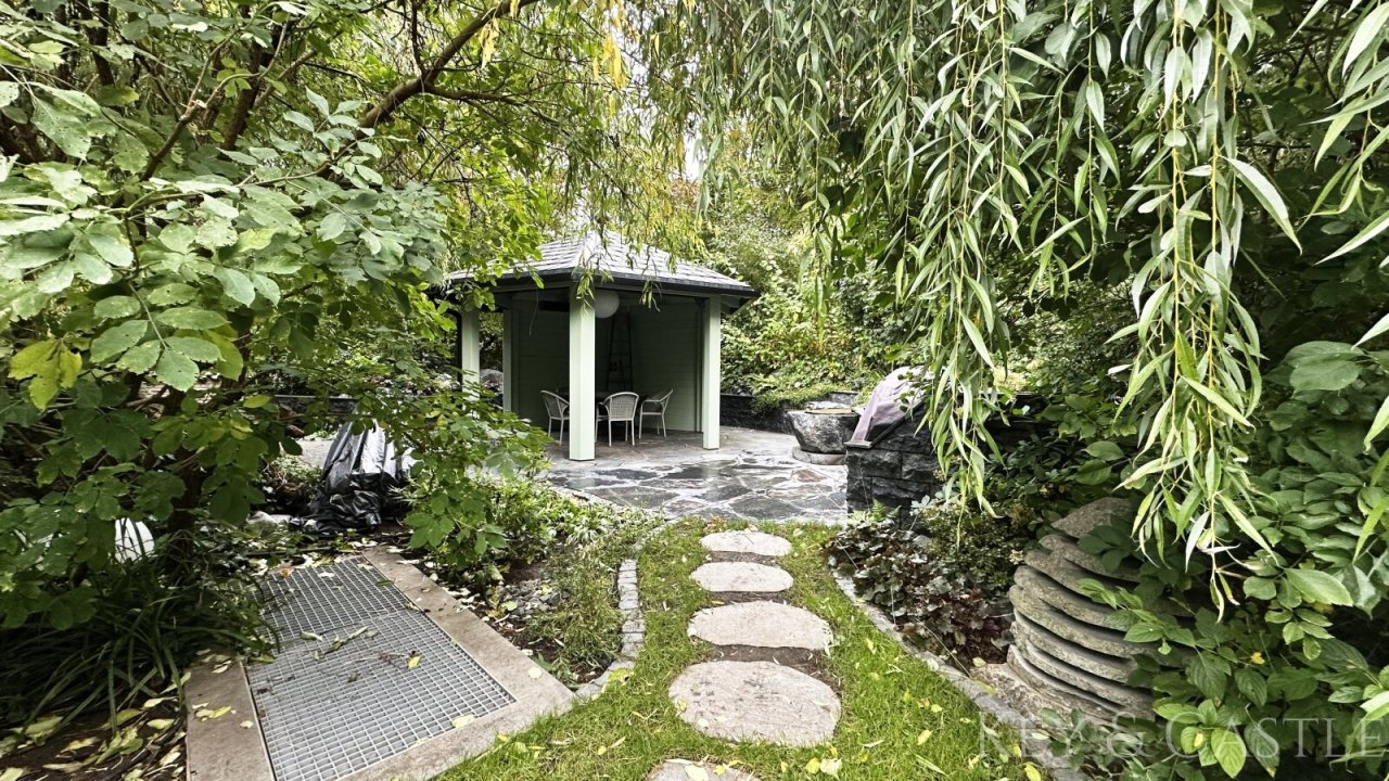 Gartenpavillon