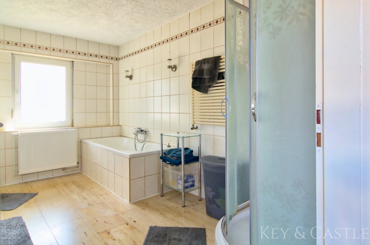 Einliegerwohnung-Badezimmer Einliegerwohnung-Badezimmer
