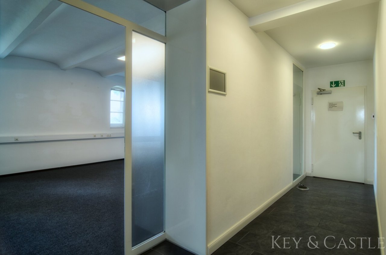 02Flur Eingang 02Flur Eingang