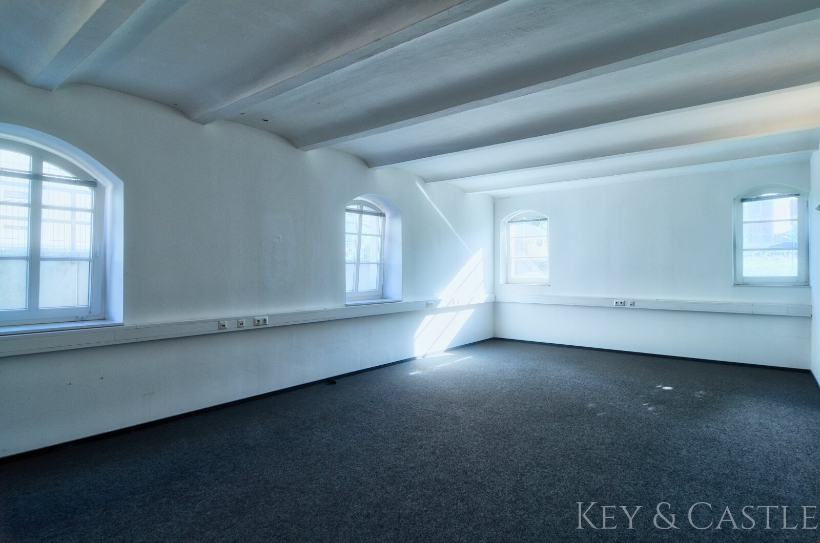 08Raum2 geradeaus 08Raum2 geradeaus