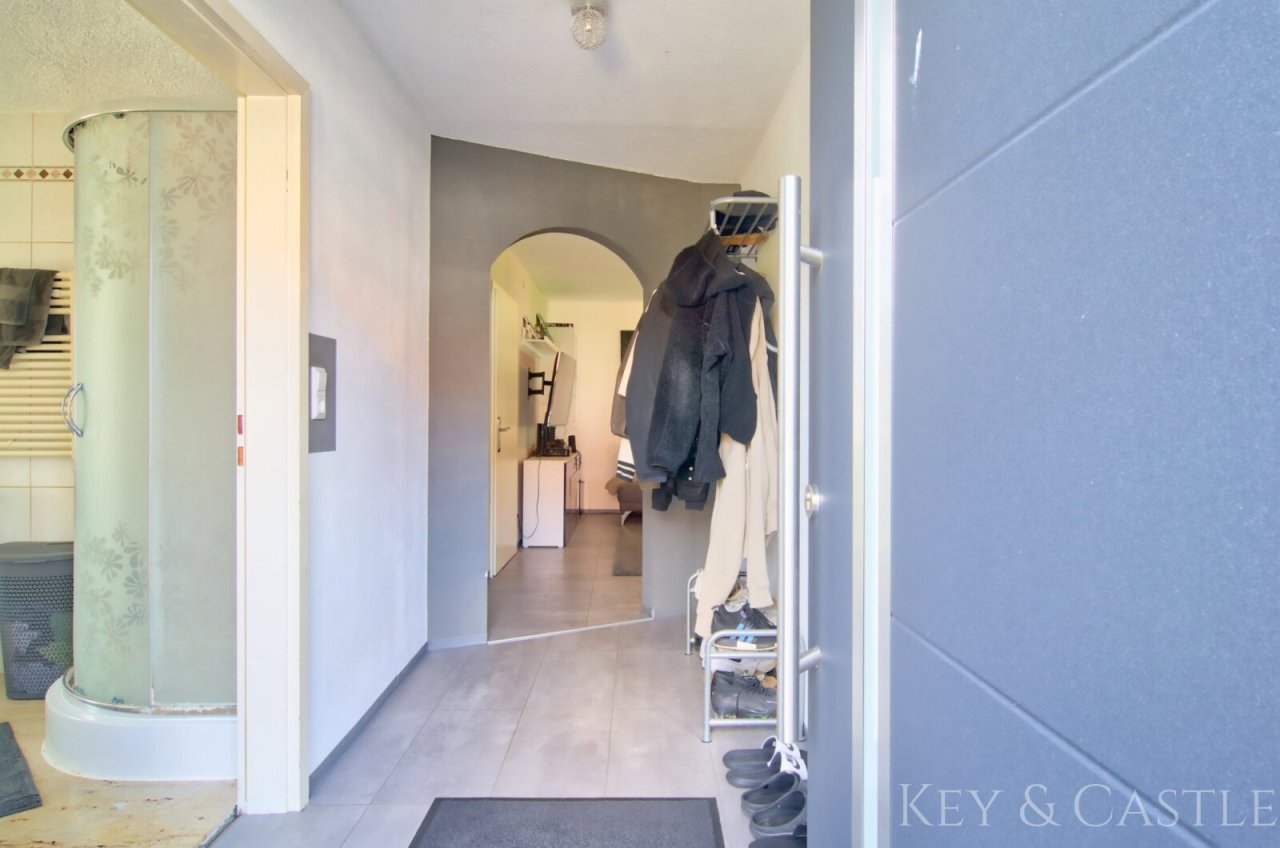 Eingangsbereich/Einliegerwohnung Eingangsbereich/Einliegerwohnung