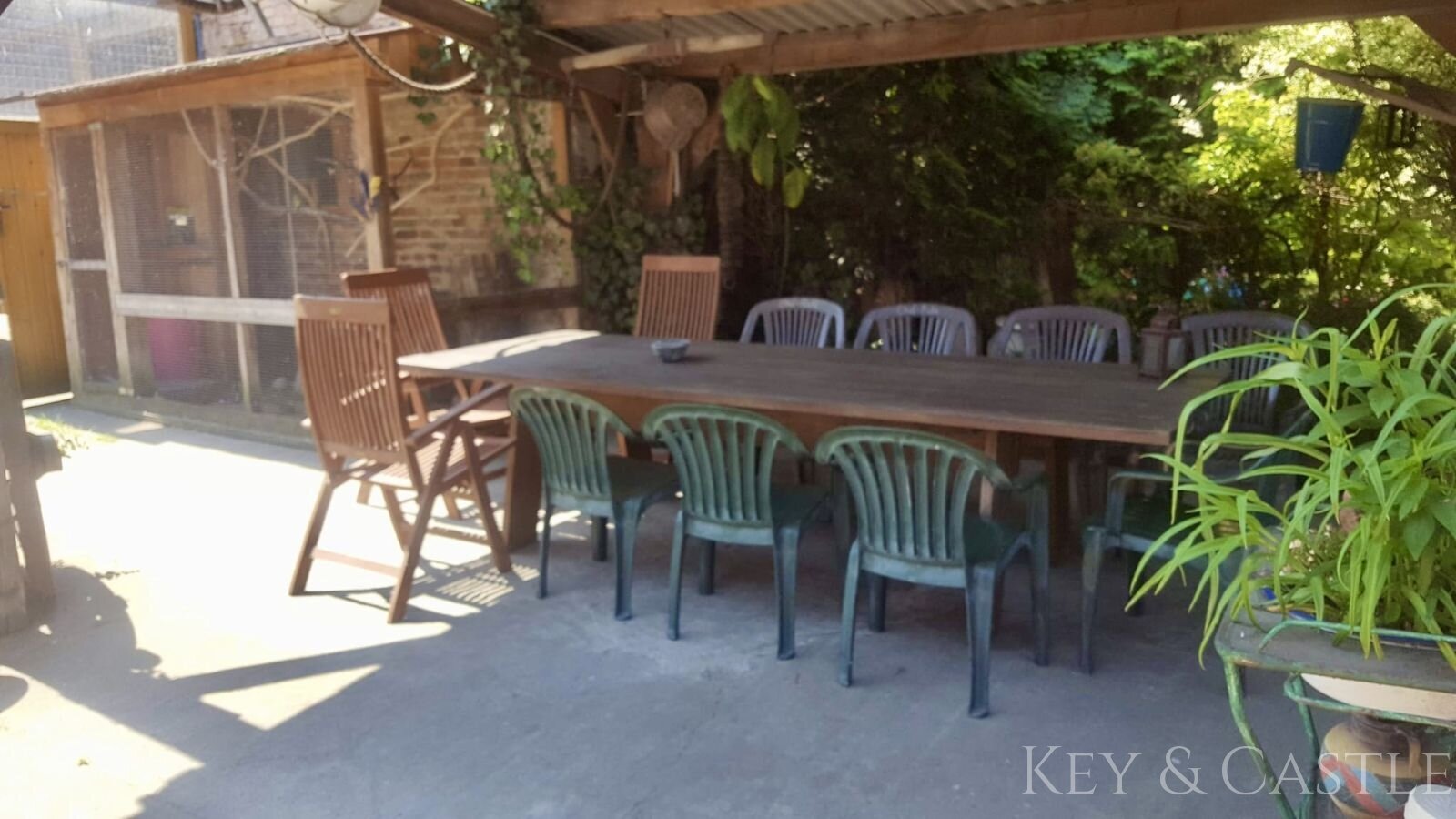 Überdachte Sitzecke