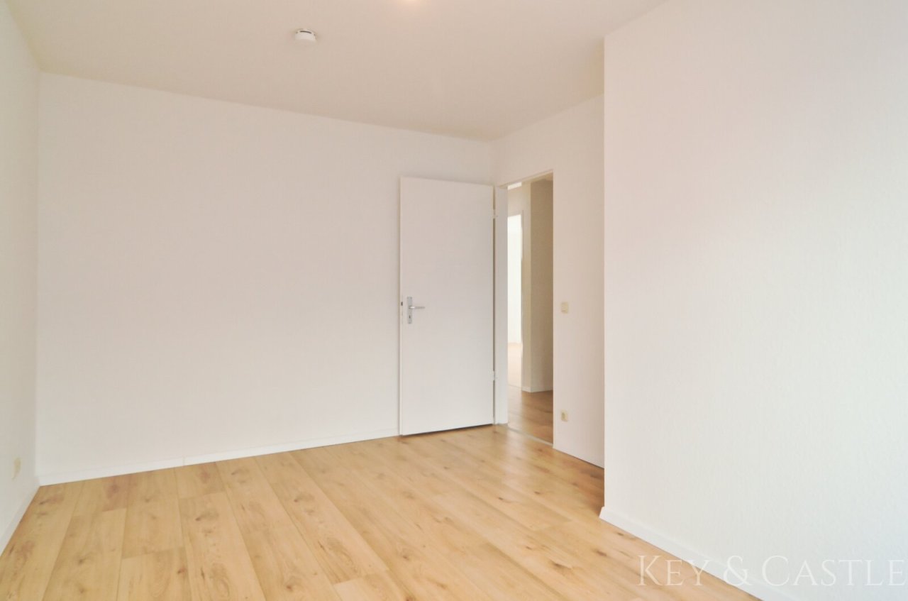 Schlafzimmer 2/ Büro